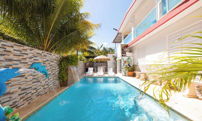 Guayabo Casa | Vacation Home for 20 Guests with 2 Private Pools