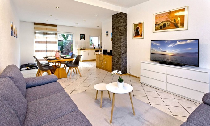 Goethestraße Casa | Vacation home for 4 guests with 113m² in Bremerhaven (270039)