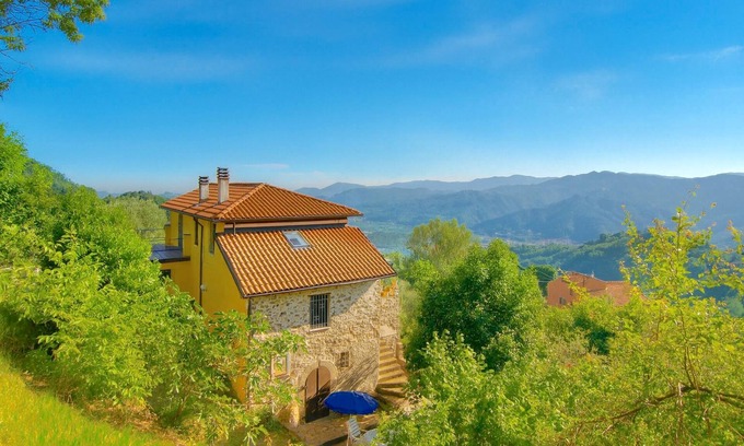 Podenzana Casa | Casa rural para 5 personas con 90m² en Podenzana (65832)