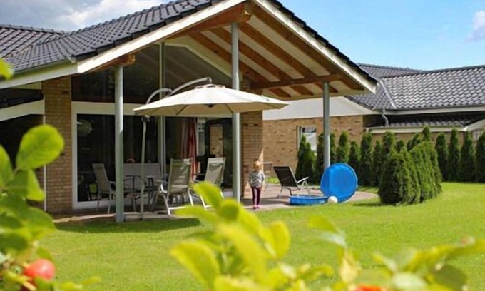 Kabelhorst Casa | Vacation home for 6 guests with 105m² in Schwienkuhl (153760)