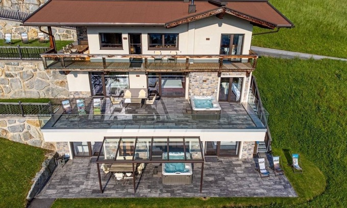 Emberg Casa | Vacation home for 8 guests with 120m² in Kaltenbach (295471)