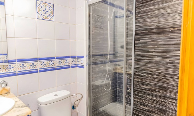 Corralejo Casa | Vacation Home 'Ian’s Dreams 2' with Shared Terrace, Shared Garden and Wi-Fi