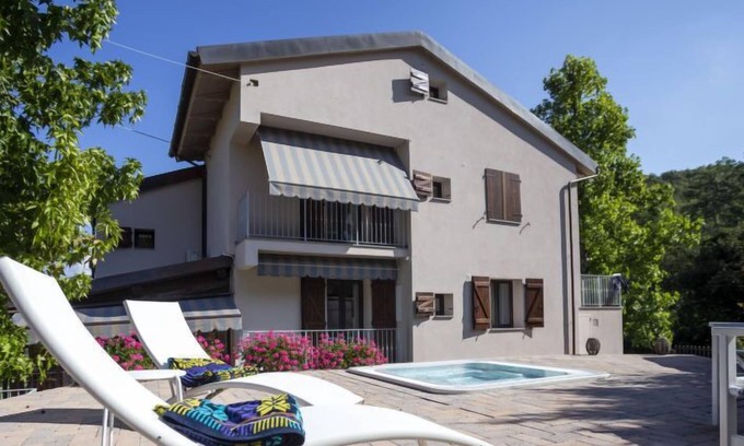 Casale Casa | Casa de vacaciones Il Borgo en Dicomano - 16 personas, 8 dormitorios
