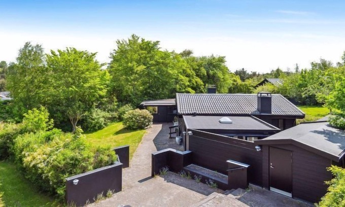 Holloselund Casa | Vacation home "Ilmo" - 750m from the sea in Sealand in Vejby - 8 persons, 2 bedrooms