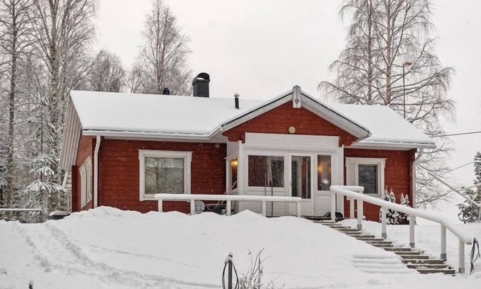 Ylitornio Casa | Vacation home Käpälämäki in Ylitornio - 6 persons, 2 bedrooms