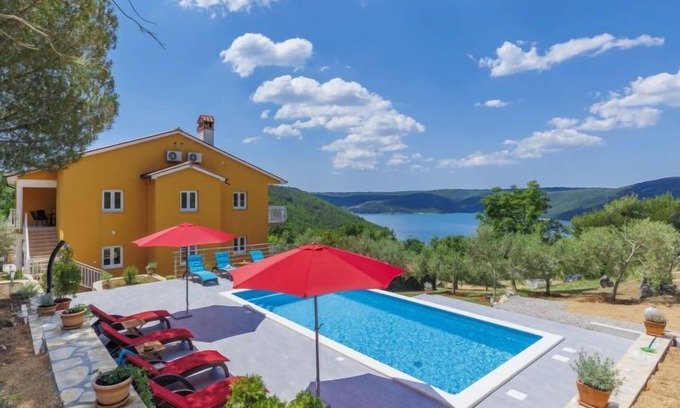 Trget Casa | Casa de vacaciones Kosić by Interhome