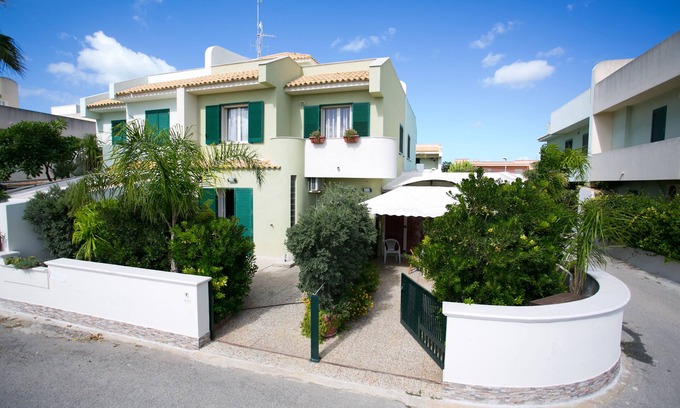Marsala Villa | CASA DE VACACIONES LE DUNE, MARSALA, PARA TODAS LAS TEMPORADAS.