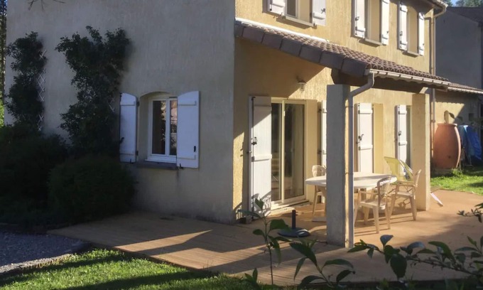 Die Casa | Vacation Home "Le Second Souffle" with Mountain View, 2 Private Terraces & Wi-Fi