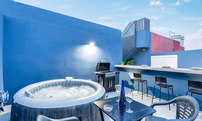 La Atalaya Casa | Casa de vacaciones 'Magma' con terraza privada, jardín privado y Wi-Fi