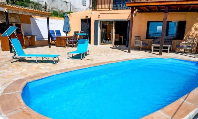 Pineda de Mar Casa | Vacation home Miramar in Pineda de Mar - 4 persons, 1 bedrooms
