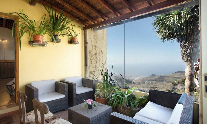 Gáldar Casa | Casa de vacaciones Mirador de Domingo con vistas a la montaña, vista al mar, terrazas y jardín