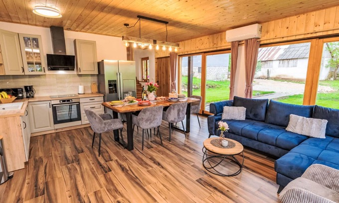 Seliste Casa | Casa de vacaciones Mirjam by Interhome