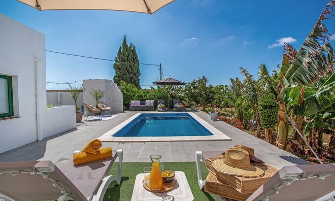 Arafo Casa | Casa de vacaciones 'Piscina Climatizada' con vistas al mar, piscina privada y Wi-Fi