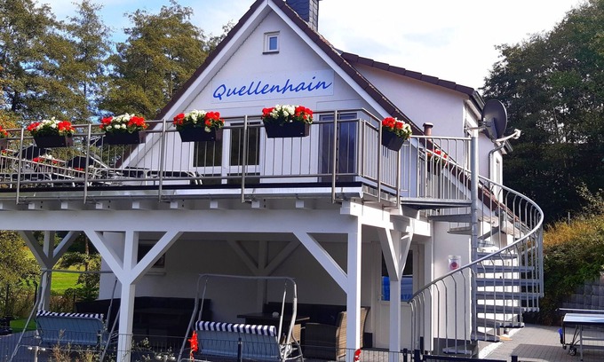 Reichshof Casa | Casa de vacaciones de 5 dormitorios QUELLENHAIN, ideal para niños
