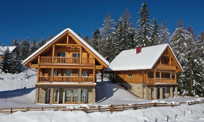 Albeck Casa | Casa de vacaciones "Reimers Chalet 2b" con vistas a la montaña, terraza privada y Wi-Fi