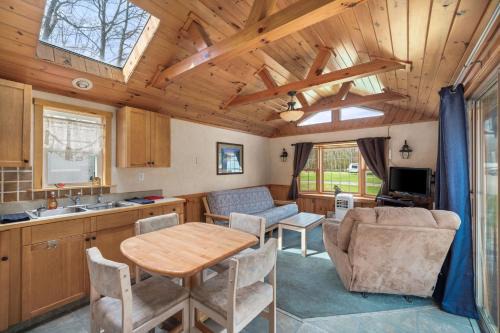 Russell Casa | Vacation Home Rental PM 51