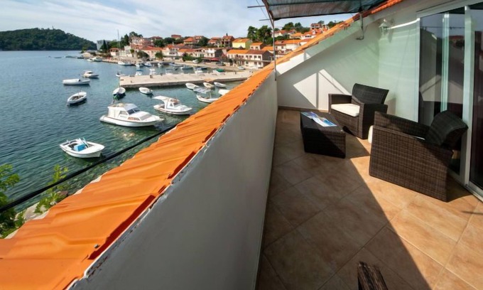 Brna Casa | Casa de vacaciones Repak by Interhome