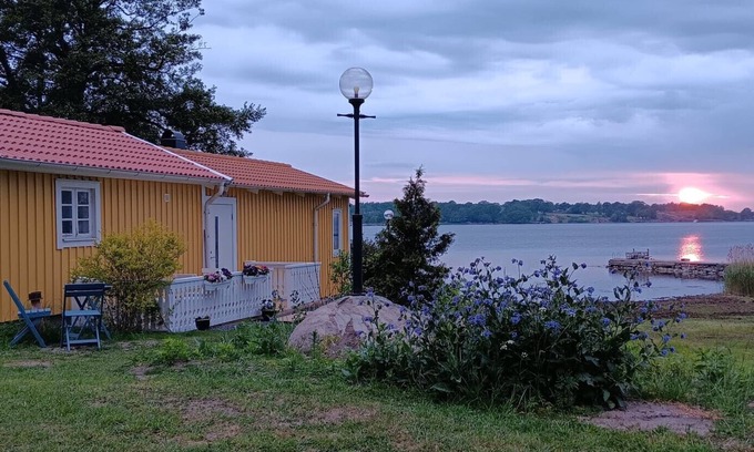 Bredavik Chalet De Esquí | Holiday home by the sea in Blekinge
