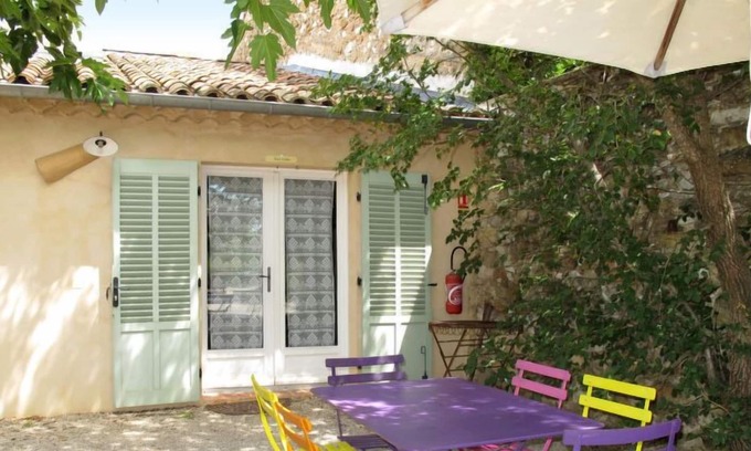 Ollieres Casa | Casa de vacaciones Terres Ste Hilaire - Sarriette (OLL104) en Ollieres - 6 personas, 1 dormitorios