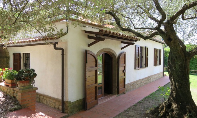 Montescudaio Casa | Casa de vacaciones Ulivo by Interhome