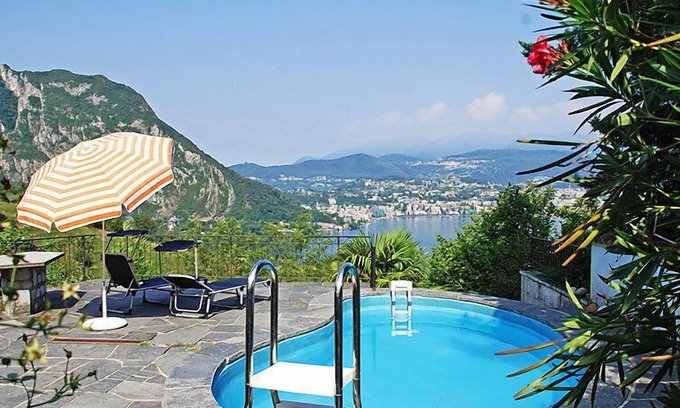 Caprino Casa | Casa de vacaciones Ursula by Interhome