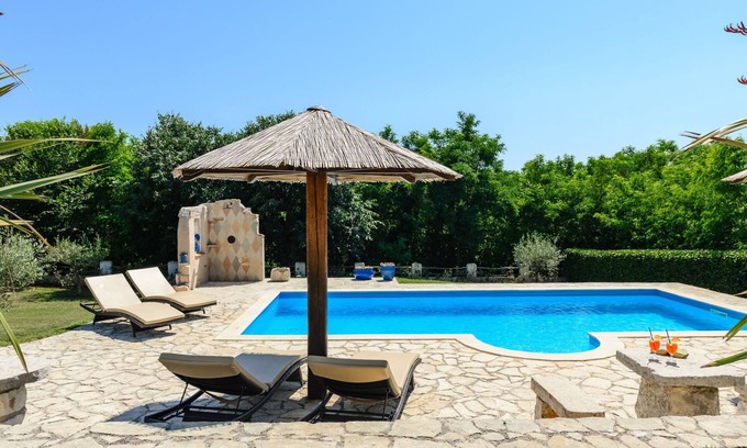 Dracevac Casa | Casa de vacaciones Valy by Interhome