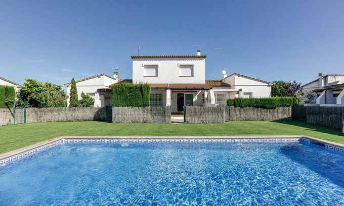 L'Escala Casa | Casa de vacaciones "Villa Romaní" con piscina y terraza privada