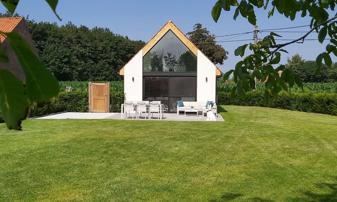 Merendree Casa | Vacation home with panoramic view over the fields