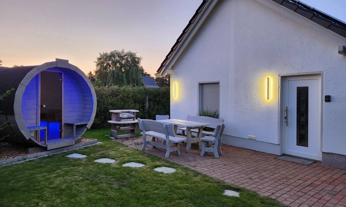 Grambin Casa | Vacation home with sauna fenced, great for vacation with dog near the beach.