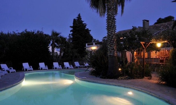 Argeliers Casa | Vacation rental 7 bedrooms 16 people