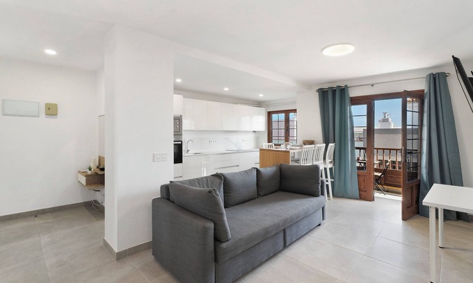 Candelaria Apartamento | Alquiler de Vacaciones 'Precioso El Unicornio de Paula' cerca de la Playa con Terraza
