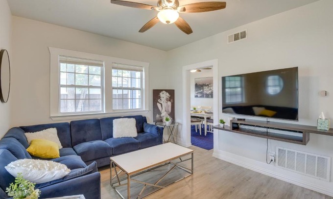 Central Arlington Casa | Vacation Rental Less Than Half Mi to ATandT Stadium