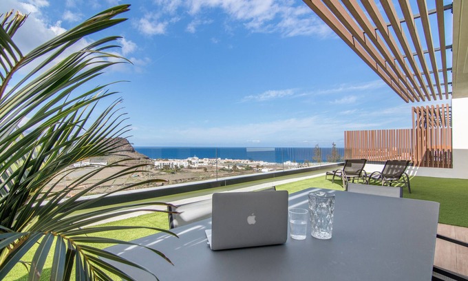 Agaete Apartamento | Vacaciones 'Suitme-Agaete' con vistas al mar, piscina compartida y Wi-Fi