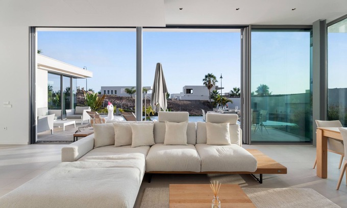 Guía de Isora Villa | Vacation Villa 'Luxliving Tenerife Dali' with Sea View, Wi-Fi and Air Conditioning