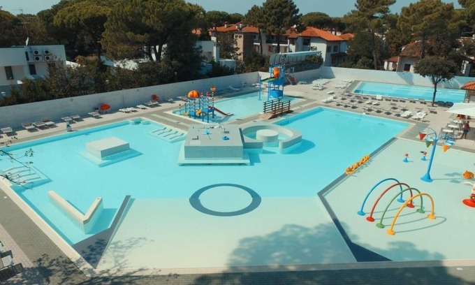 Lido di Spina Casa | Vacation village Mare Pineta Rosa for 6 people