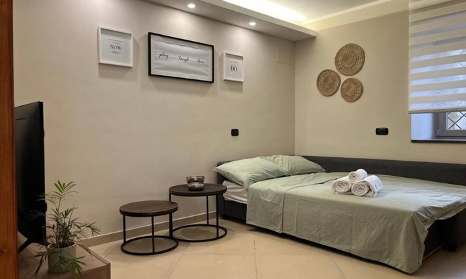 Pompei Apartamento | Vacation with family or friends in Pompeii in apartment with garden and parking space