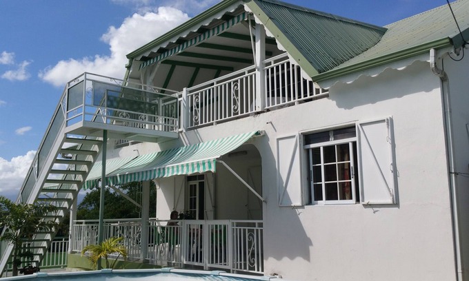 Belcourt Apartamento | Alquiler de vacaciones en Baie-Mahault en uadeloupe