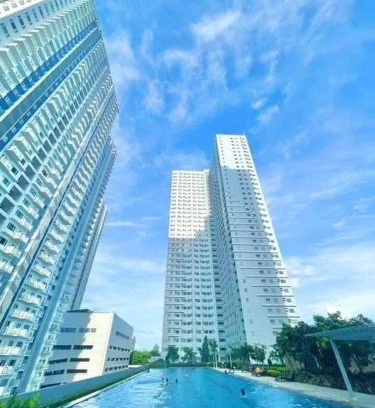 Santo Cristo Apartamento | Vacay and Stay Grass Residences