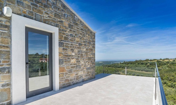 Buje Villa | Vacay Residence Monte for perfect vacation
