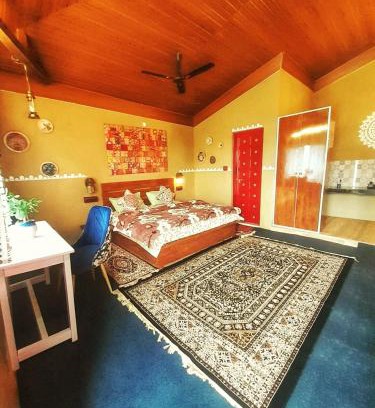 Bir Casa | Vaikunth Mudhouse, A Heritage Boutique Homestay