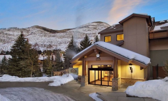 Highland Meadows Casa | Vail Marriott Birch 60% off Luxe 1Bd2Ba Villa Pools,Jacuzzi,Spa,Shuttle,GameRm