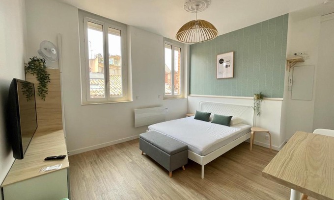 Saint - Aubin - Dupuy Apartamento | Vaissette by Yumē