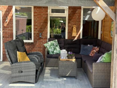 Enschede Casa | Vakantiehuis Klaartje Kip voor 4 personen, landelijk gelegen!
