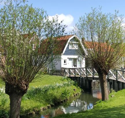 Hindeloopen Casa | Vakantiehuis uus Klinte Hindeloopen