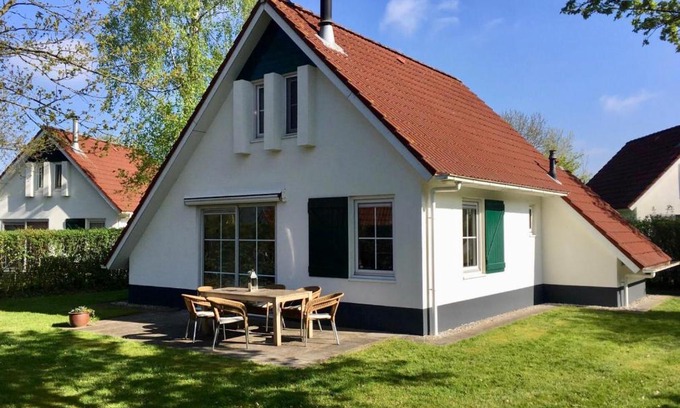 Sint Nicolaasga Casa | Vakantiewoning 'Eysinga State'