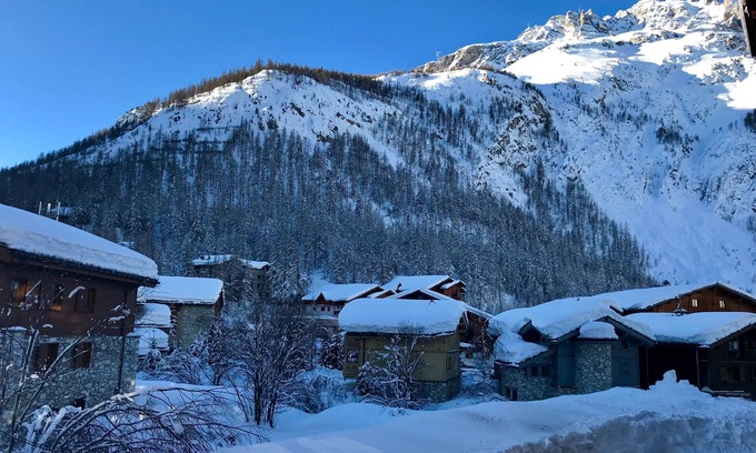 Le Cret Apartamento | Val d´Isère - Encantador apartamento de 2 habitaciones con vistas a la montaña