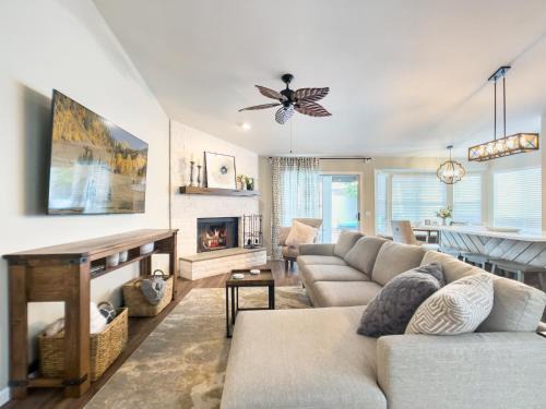 Val Vista Lakes Casa | Val Vista Oasis- Gorgeous Gilbert Home with Pool