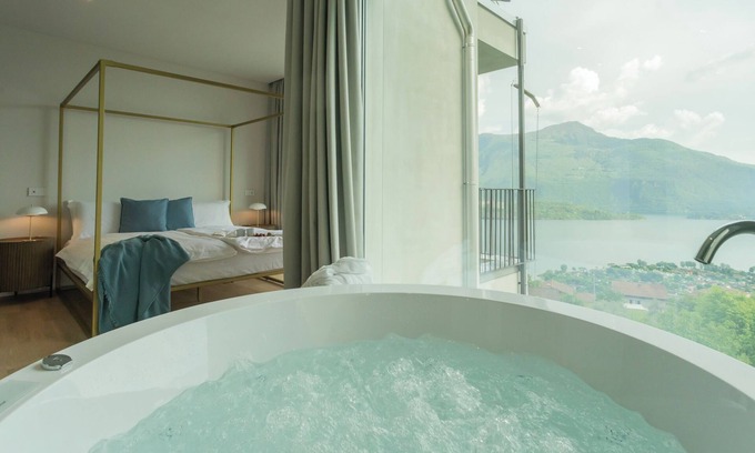 Vercana Villa | Valarin Elite Lake Villa