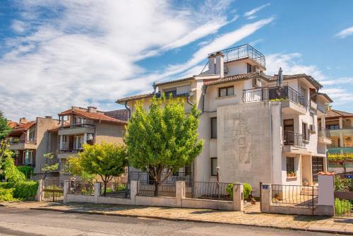 Chernomorets Casa | Valchevi Apartments