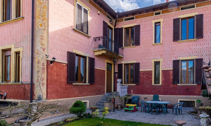 Porto Ceresio Casa | Valentina by Interhome